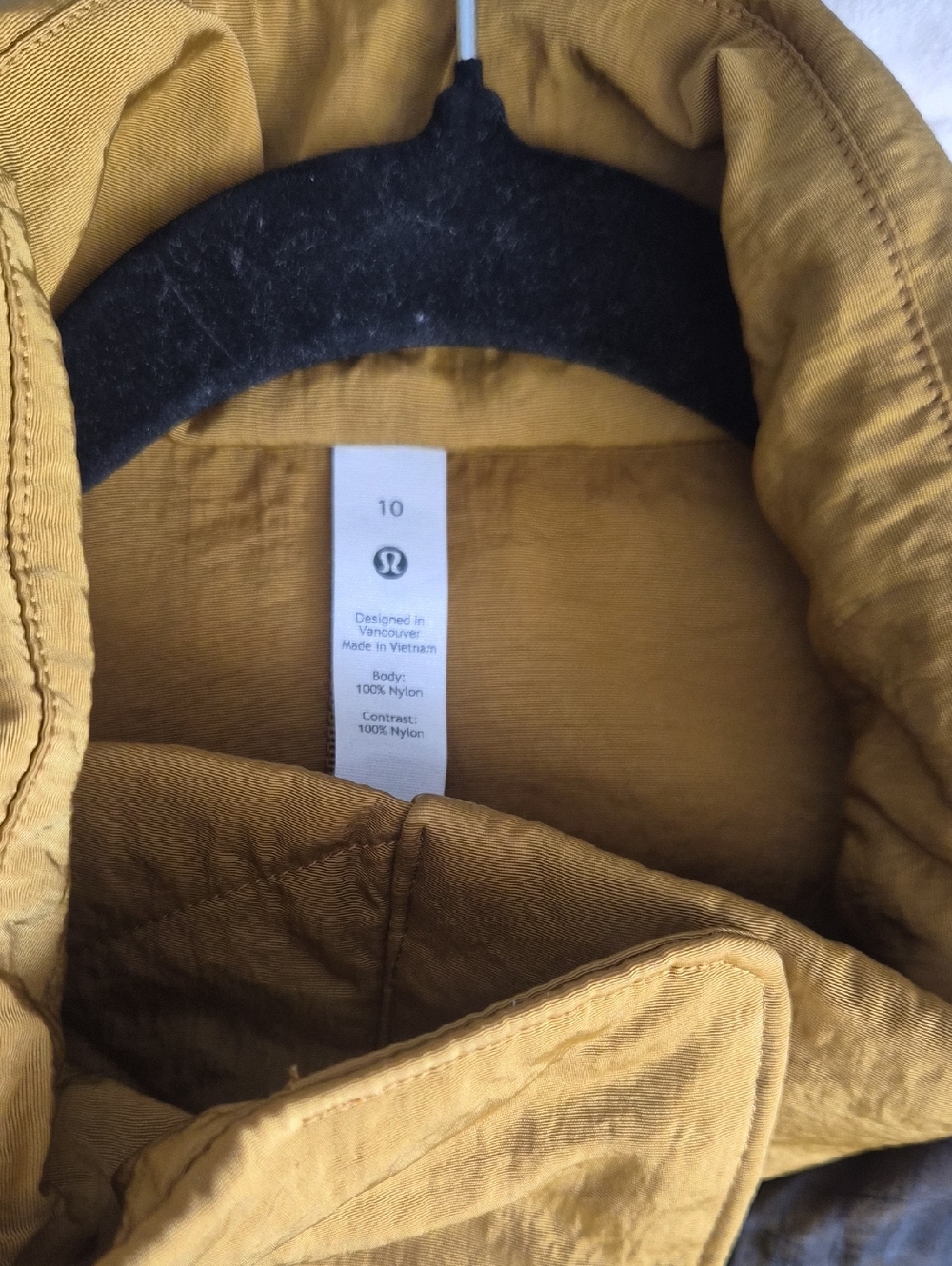 Lululemon Water-Repellent Jacket - Picture 5 of 13